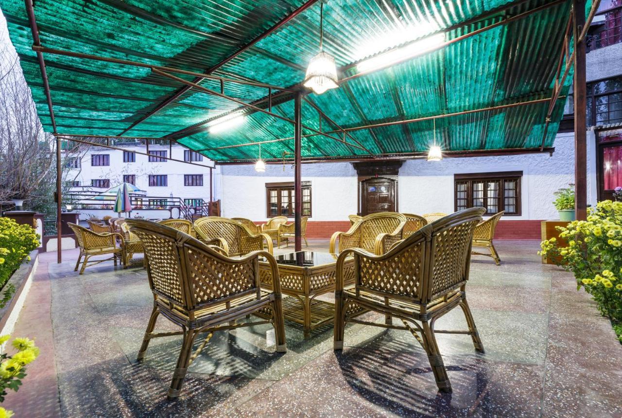 Hotel Asia Leh Bagian luar foto