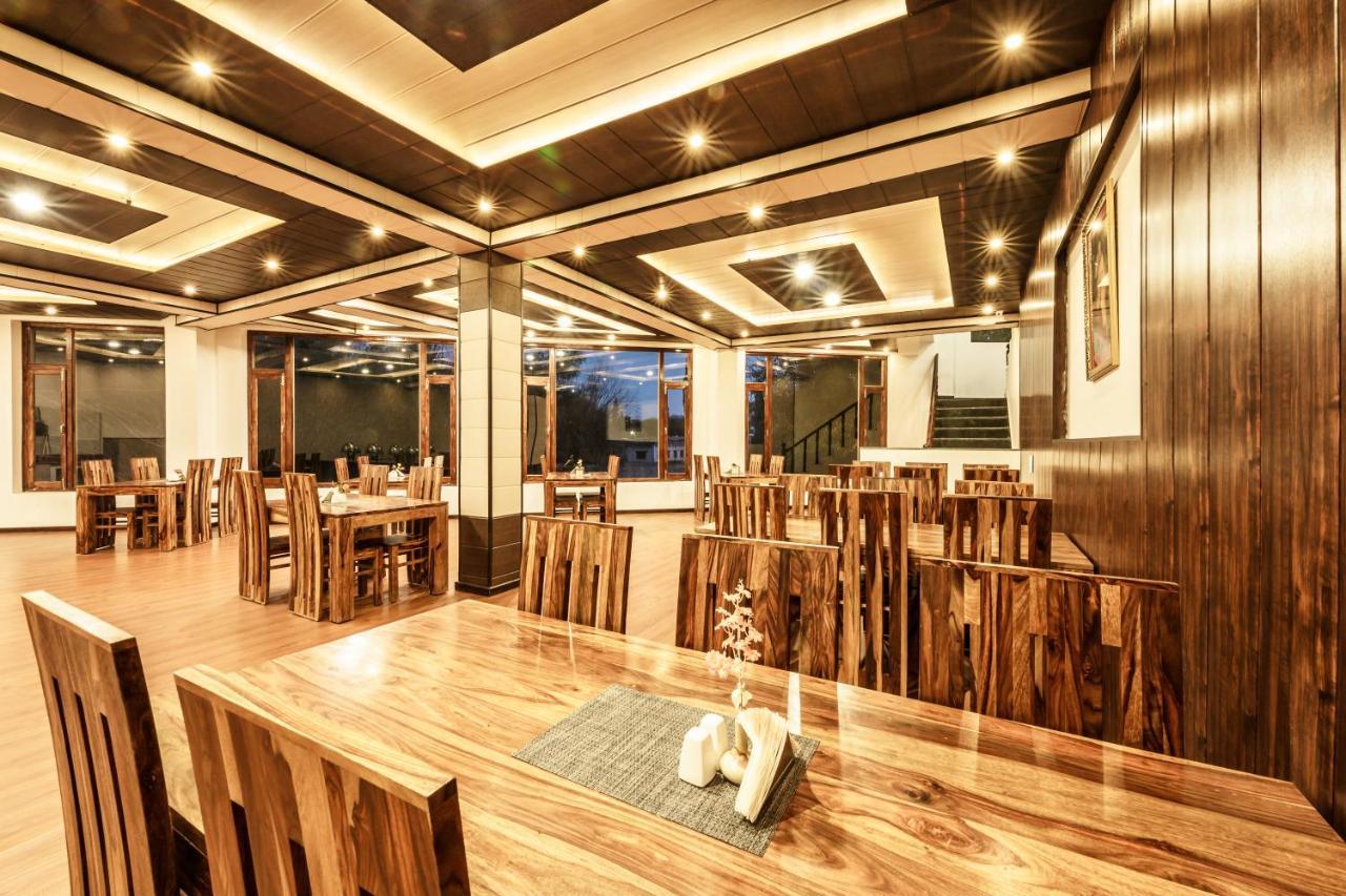 Hotel Asia Leh Bagian luar foto